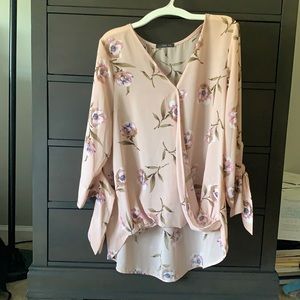 West Kei 3/4 sleeve blouse. Size medium.